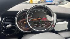 MINI Hatchback 1.5 Cooper Classic 5dr Auto Petrol Hatchback